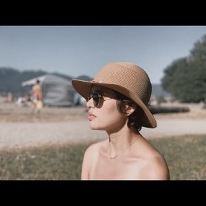 Meet your Posher, Vanessa